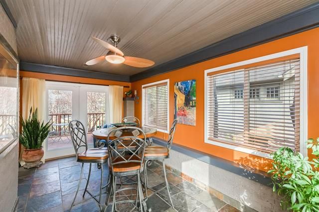 1225 W 37th St, Kansas City, MO 64111