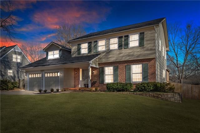 10001 Cedar St, Overland Park, KS 66207