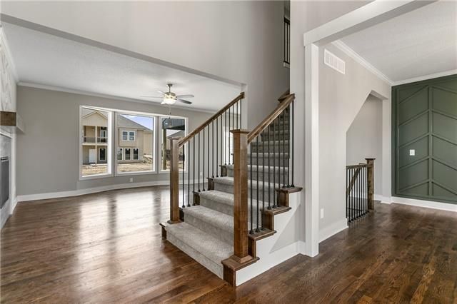 2005 NE 113th St, Kansas City, MO 64155