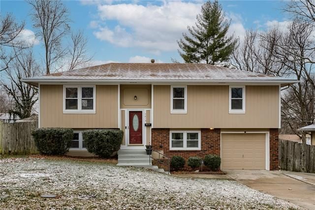 7815 E 117th St, Kansas City, MO 64134