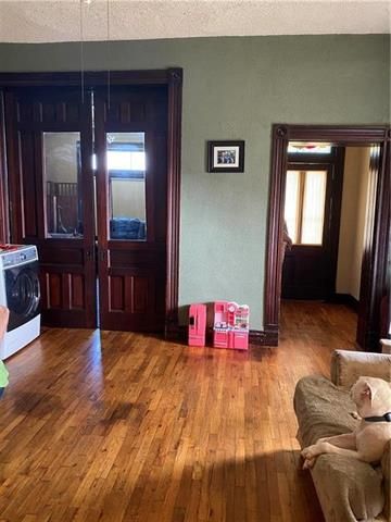 2232 Jules St, St Joseph, MO 64501