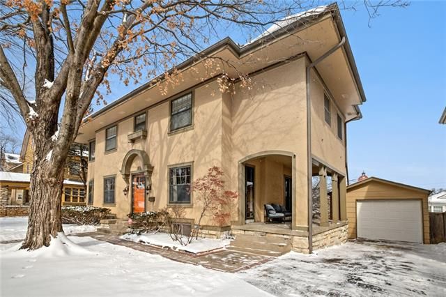 12 E Concord Ave, Kansas City, MO 64112
