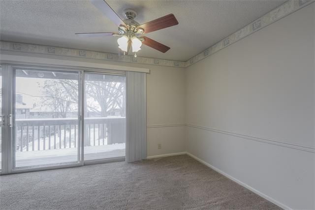 8704 Metcalf Ave #203E, Overland Park, KS 66212