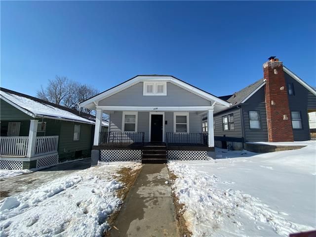 4426 Agnes Ave, Kansas City, MO 64130
