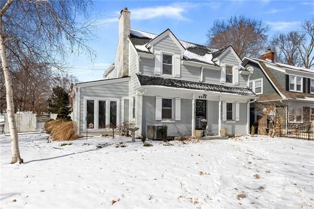 6448 Wornall Ter, Kansas City, MO 64113