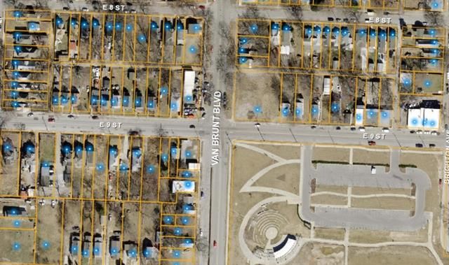 4808 E 9 St, Kansas City, MO 64124