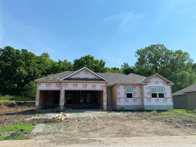12104 E 89th Ter, Kansas City, MO 64138
