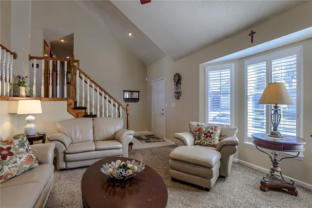 13336 Walnut St, Kansas City, MO 64145