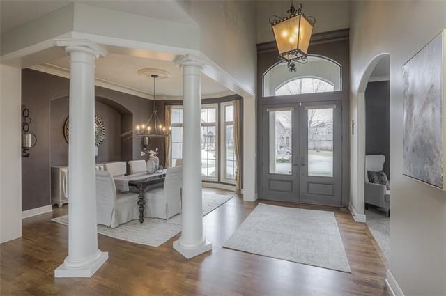 16800 Bluejacket St, Overland Park, KS 66221