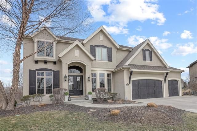 16800 Bluejacket St, Overland Park, KS 66221