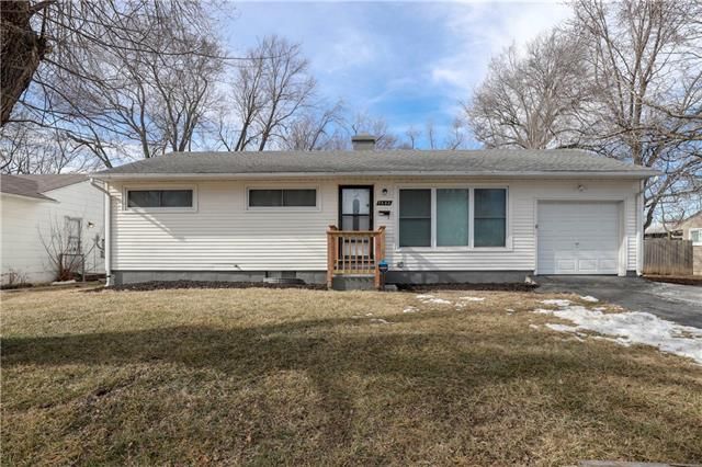 7502 E 109th Ter, Kansas City, MO 64134