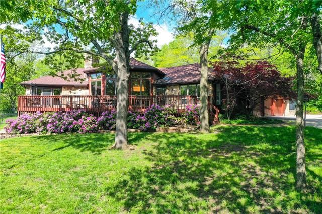 25495 W 135th St, Olathe, KS 66061