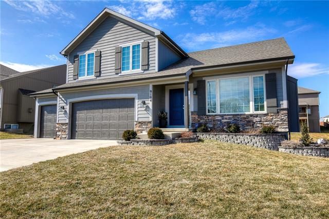 9104 N Norton Ave, Kansas City, MO 64156