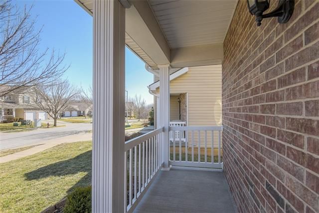 8422 N Ava Ave, Kansas City, MO 64154