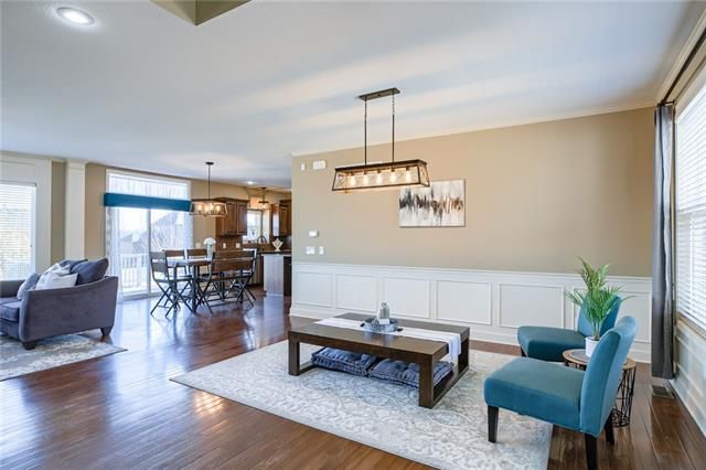 10123 N Farley Ave, Kansas City, MO 64157