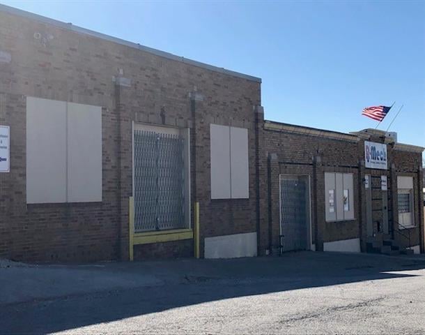 1425 Agnes Ave, Kansas City, MO 64127