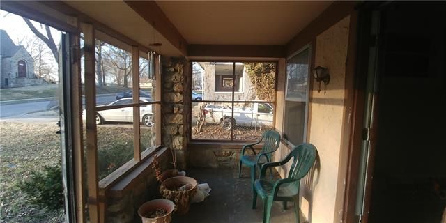 5747 Highland Ave, Kansas City, MO 64110