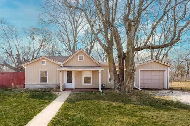 1816 S 17th St, Kansas City, KS 66103