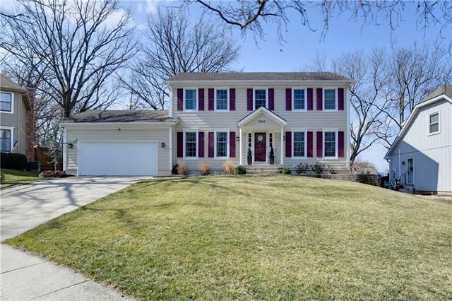 10009 W 114th St, Overland Park, KS 66210