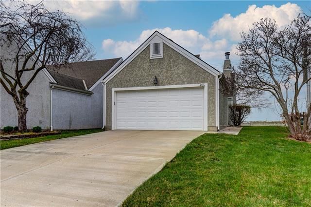404 NE 96th Ter, Kansas City, MO 64155