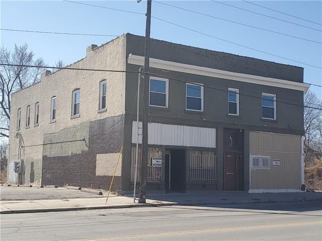 3401 E 12th St, Kansas City, MO 64127