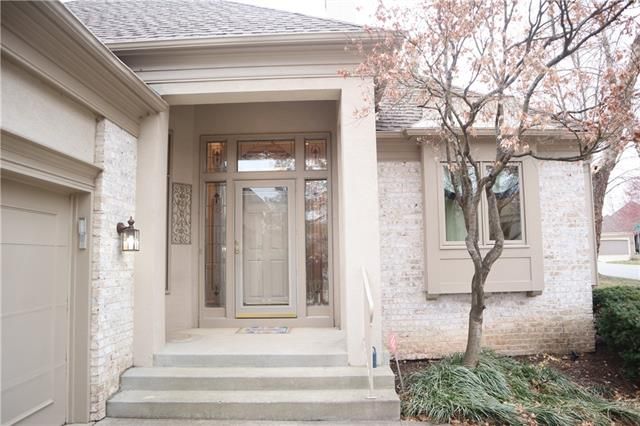 14251 Benson St, Overland Park, KS 66221