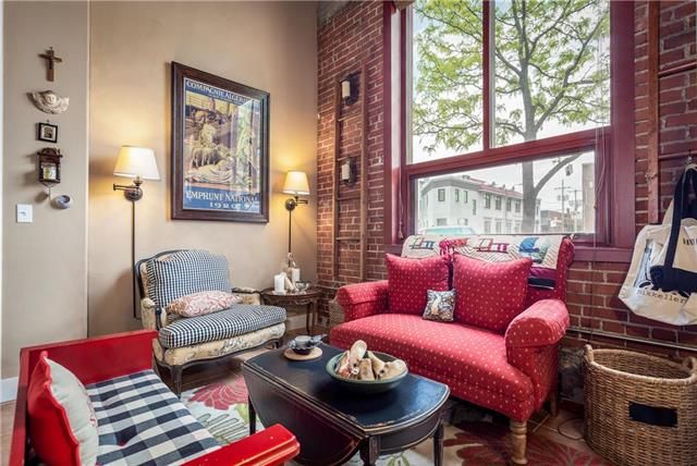 1819 Baltimore Ave #101, Kansas City, MO 64108