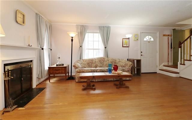 638 E 66 Ter, Kansas City, MO 64131