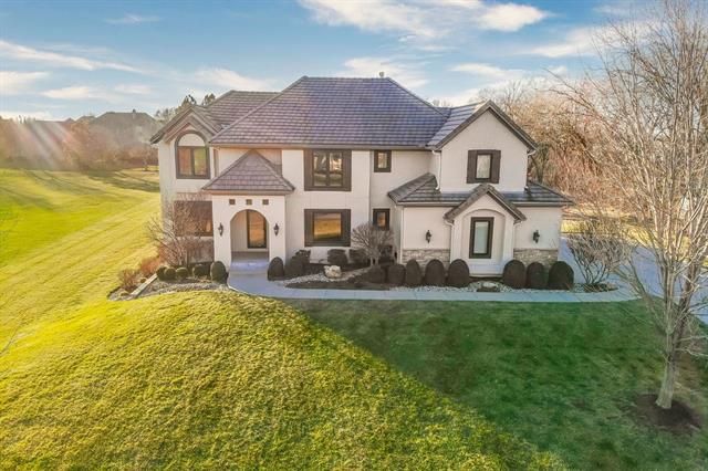 15340 Carter Rd, Overland Park, KS 66221