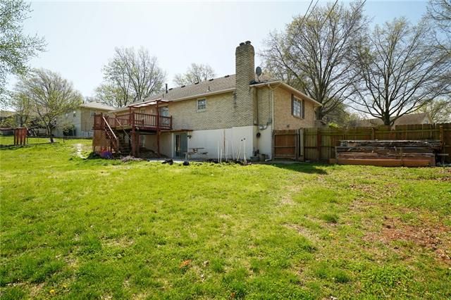 600 NW 65th St, Kansas City, MO 64118