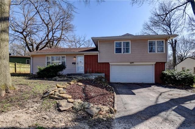 11809 E 50th Ter, Kansas City, MO 64133