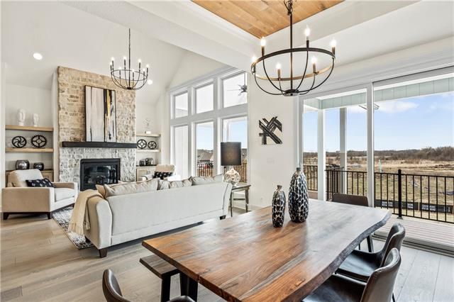 12405 W 169th St, Overland Park, KS 66221