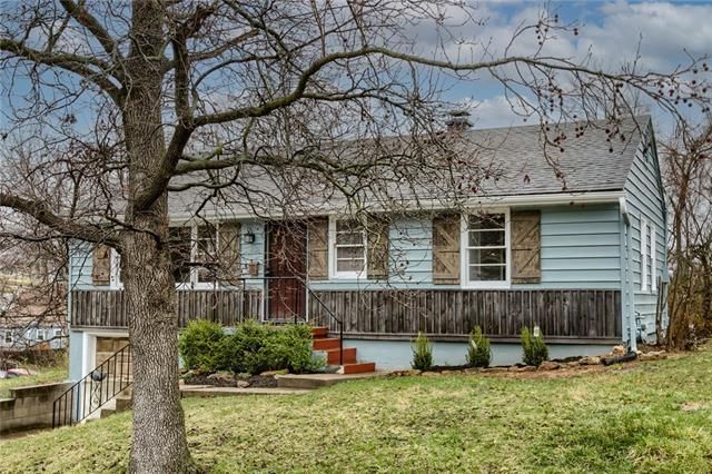 3800 E 71st St, Kansas City, MO 64132