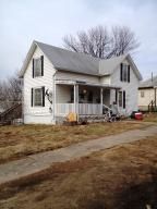 403 Mound St, Mound City, MO 64470