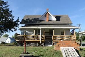 206 Main St, Elmo, MO 64445