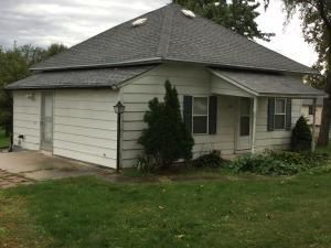 504 E Cherry St, Skidmore, MO 64487