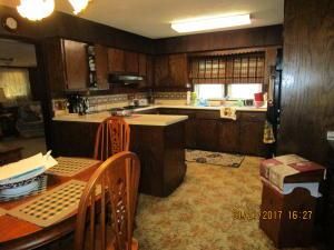 508 E Barnard St, Hopkins, MO 64461