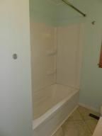 973 S Walnut St, Maryville, MO 64468