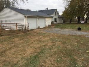22011 225th St, Maryville, MO 64468
