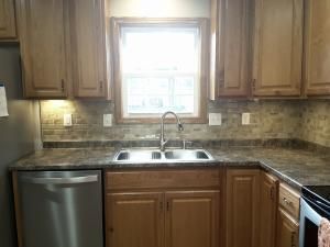 307 N 5th St, Hopkins, MO 64461