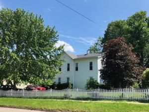 210 E Edwards St, Maryville, MO 64468