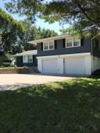 31432 Sunset Ln, Maryville, MO 64468