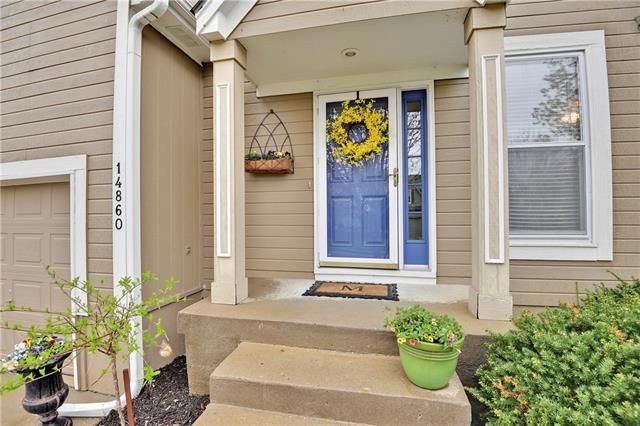 14860 Walmer St, Overland Park, KS 66223