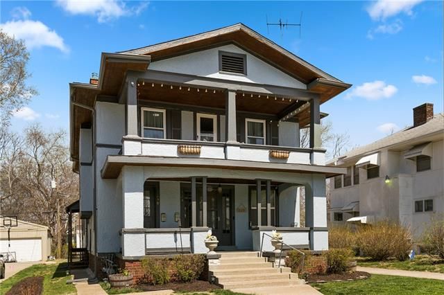 3230 E 30th St, Kansas City, MO 64128