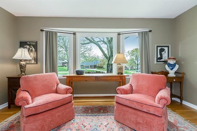 11506 Wornall Rd, Kansas City, MO 64114