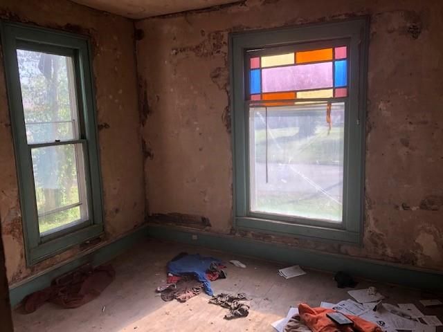 615 N Elm St, Nevada, MO 64772