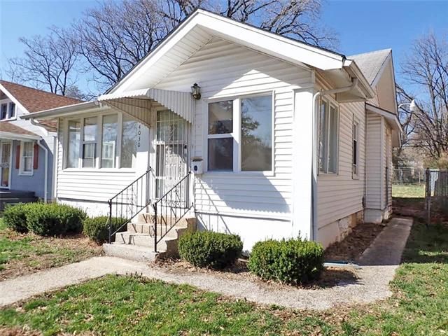 4030 E 68th Ter, Kansas City, MO 64132