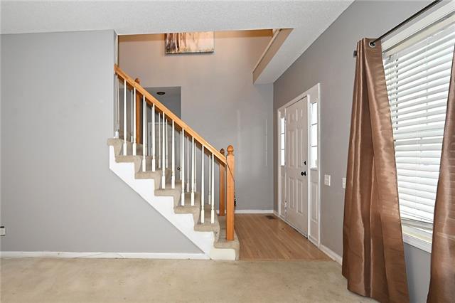 10956 N Wallace Ave, Kansas City, MO 64157