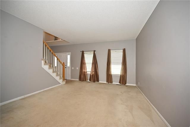 10956 N Wallace Ave, Kansas City, MO 64157