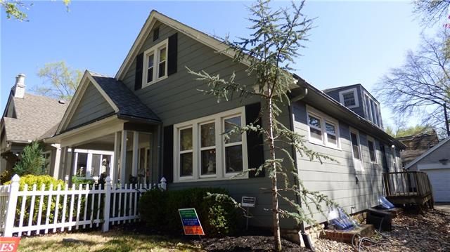 311 E 69 Ter, Kansas City, MO 64113